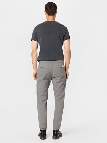 LEVI'S ®Tapered Chino hlače 'XX Chino Standard' - siva boja