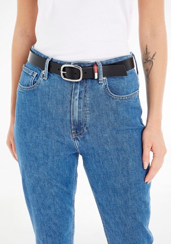 Tommy Jeans Belt in Black: front