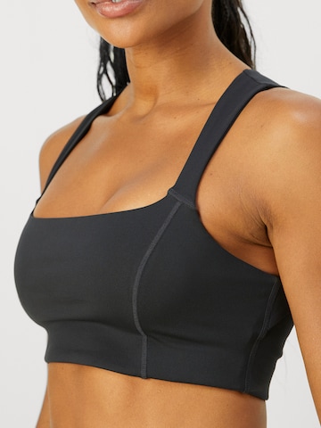 Girlfriend CollectiveBustier Sportski grudnjak 'Natalie' - crna boja