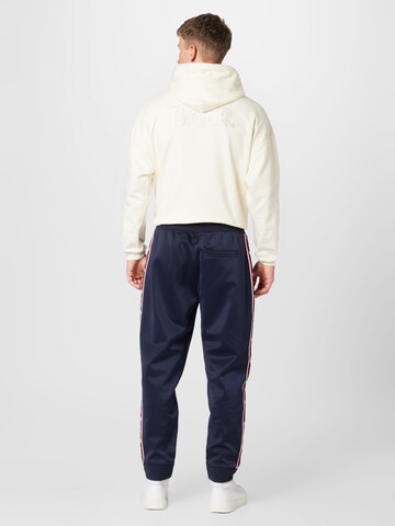 GANT Tapered Housut värissä sininen