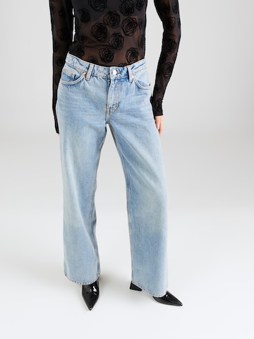 Monki Wide leg Jeans in Blue: front