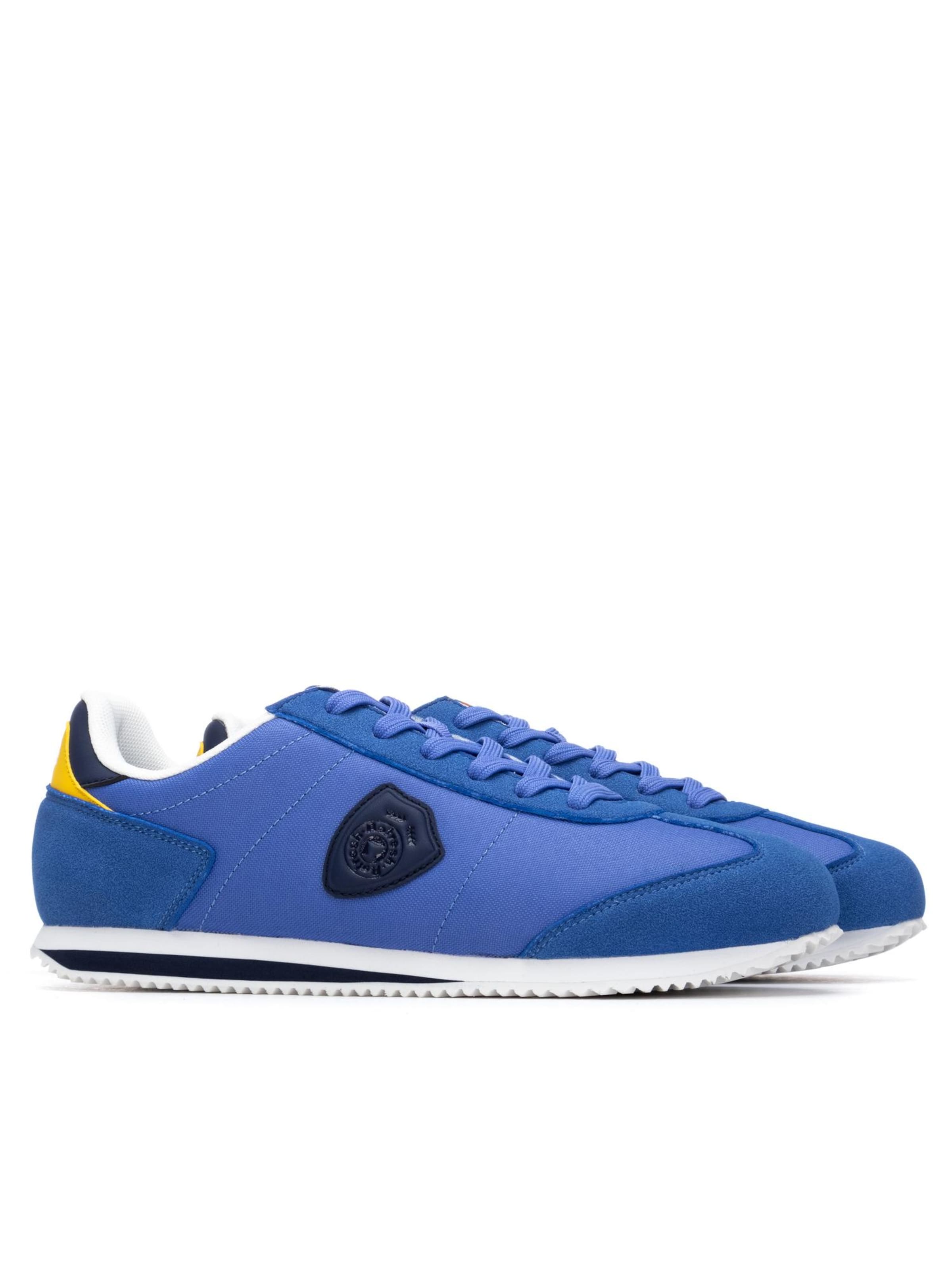 Refresh Athletic Shoes in Blue