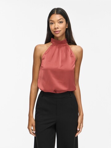 VILA - Top en rojo: frente