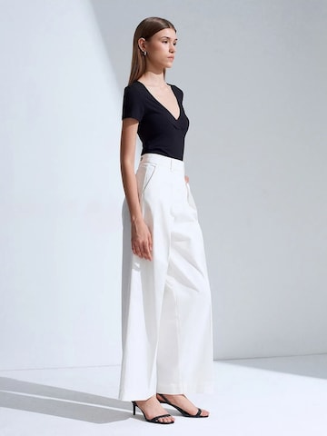 Dilvin Wide Leg Hose 'Hose'‌‌ in Weiß