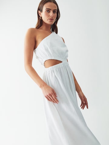 Robe 'CAMELIA' Calli en blanc