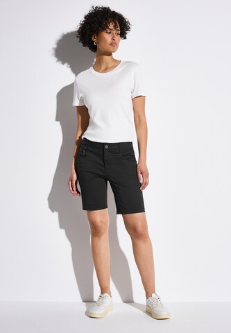 STREET ONE Slim fit Pants 'Bermuda' in Black