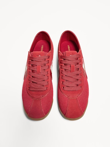 Bershka Platform trainers in Red