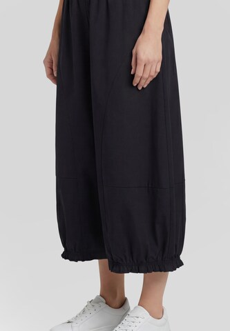 usha WHITE LABEL - Loosefit Calças em preto