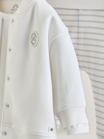 Set Next en blanc