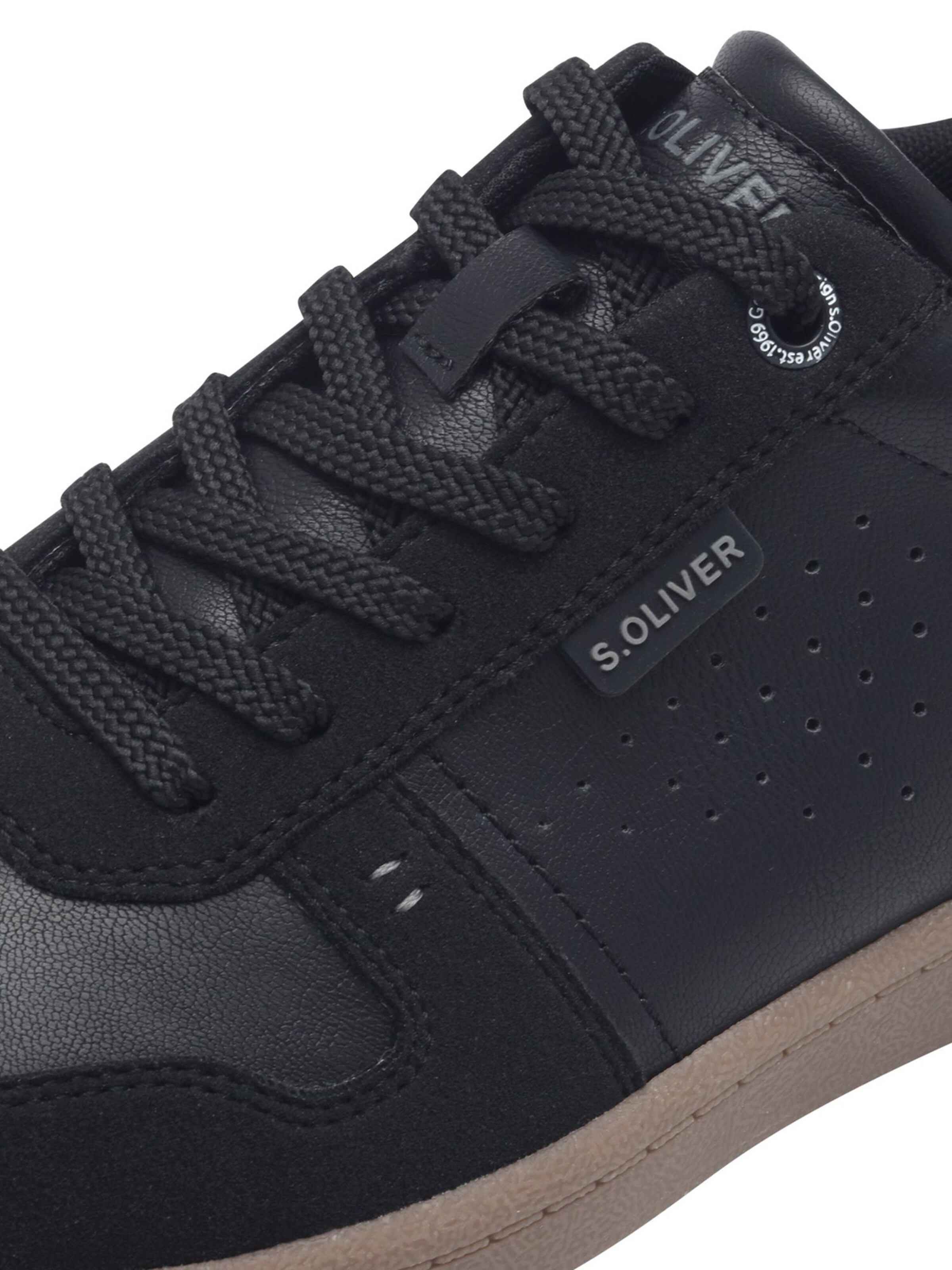 s.Oliver Sneakers laag in Zwart