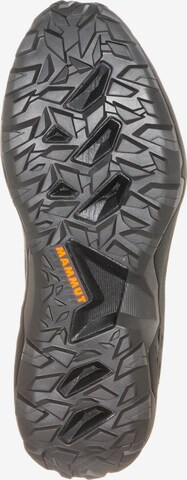 MAMMUT Flats 'Sertig Ii' in Black