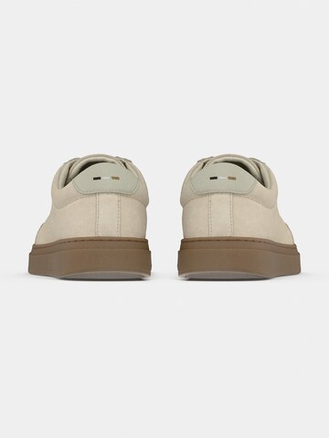 BOSS Низкие кроссовки 'Kieran' в Белый