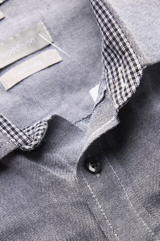 maddison Button Up Shirt in L in Grey