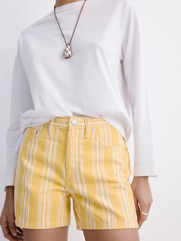 MANGO Regular Shorts 'CORRETTO' in Gelb