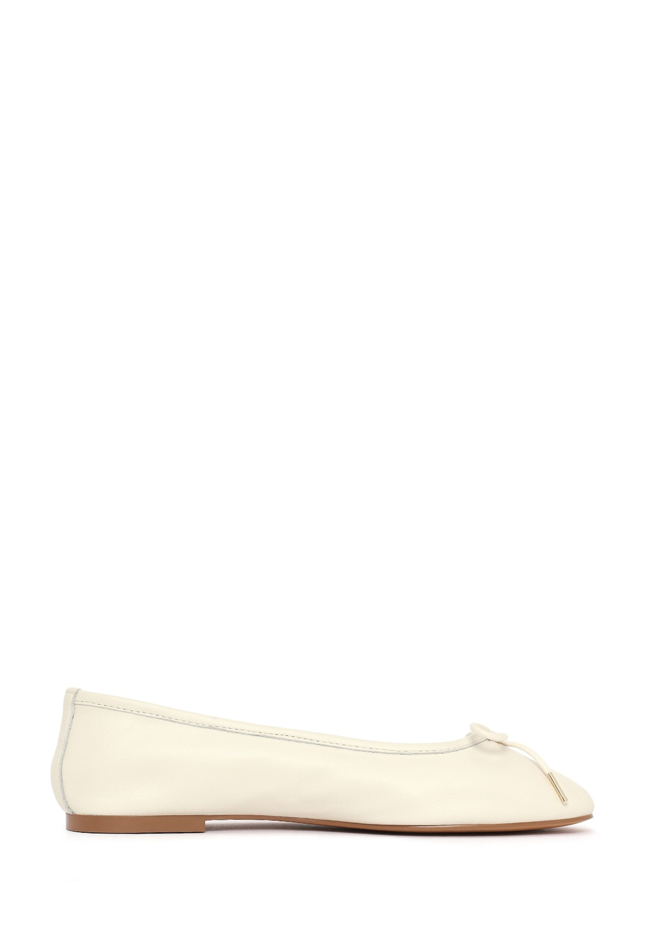 Derimod Ballet Flats in White