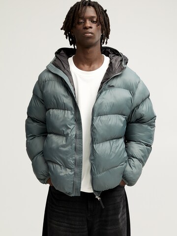 Pull&Bear Jacke in Grau: Vorderseite
