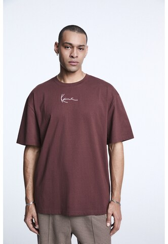 T-Shirt 'Essential' Karl Kani en marron : devant