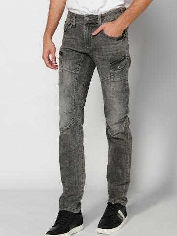 KOROSHI Regular Cargo jeans in Black: front