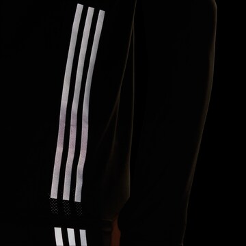 ADIDAS PERFORMANCE - Camisa funcionais 'Run Icons 3-Stripes' em preto