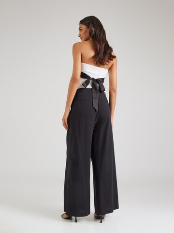 millane Wide leg Pleat-front trousers in Black