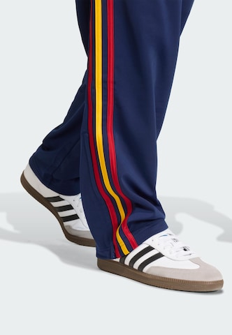 Loosefit Pantalon 'Firebird' ADIDAS ORIGINALS en bleu