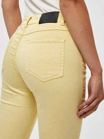 DESIRES Skinny Jeans 'Lola' in Geel