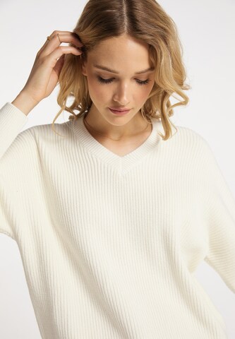 DreiMaster Vintage Sweater in White