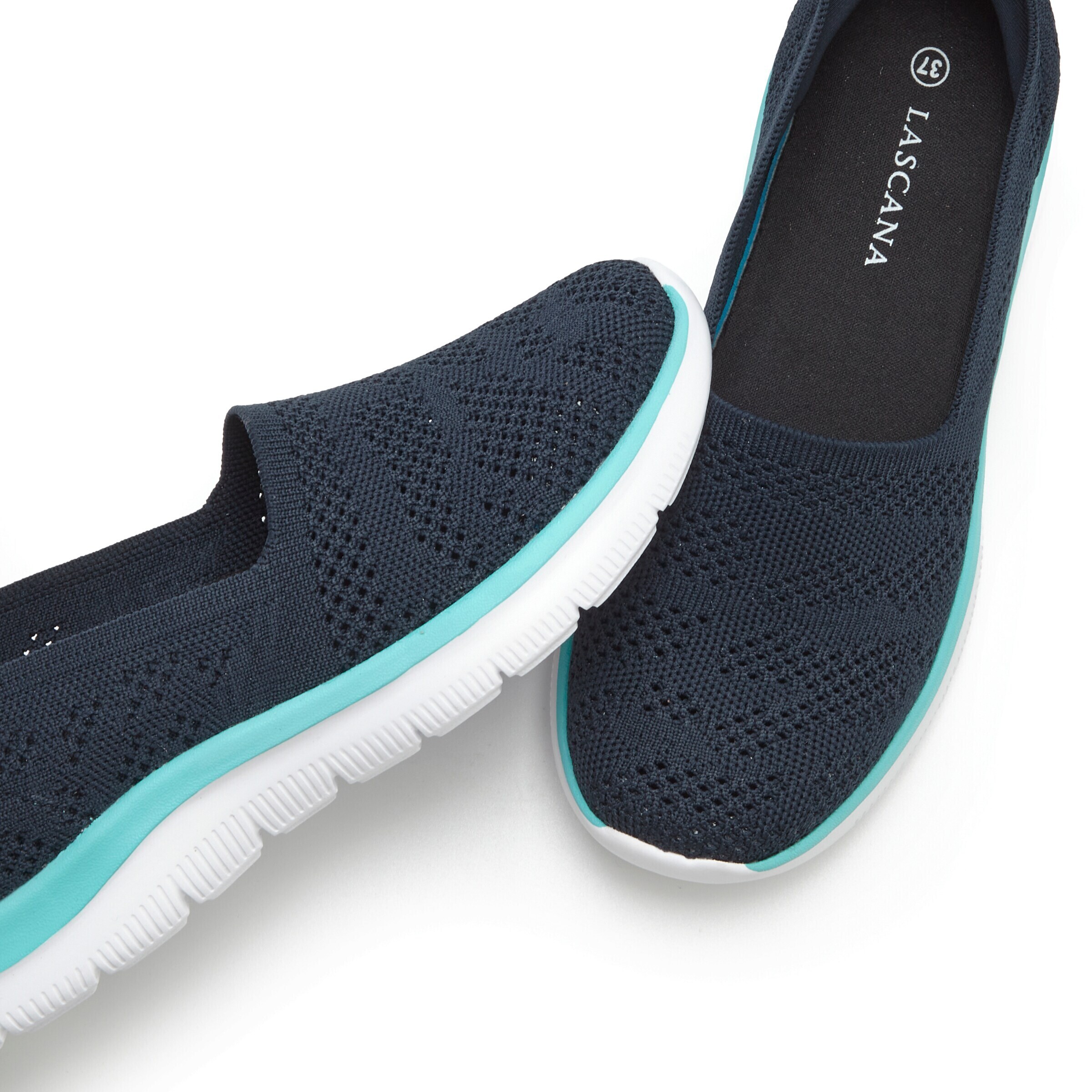 LASCANA Slip-Ons in Blue