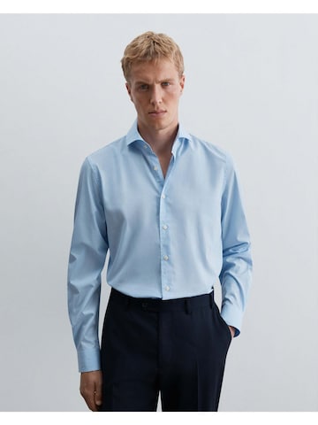 Coupe regular Chemise ' ' Scalpers en bleu : devant