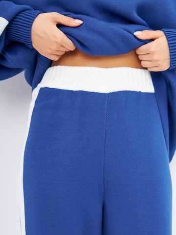 CESARE GASPARI Sweatsuit in Blue