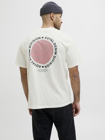 R.D.D. ROYAL DENIM DIVISION Shirt in White: front
