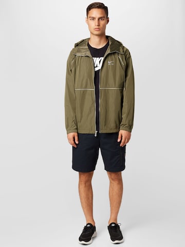 Veste mi-saison Nike Sportswear en vert