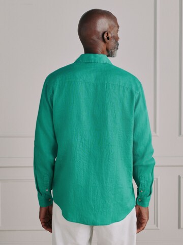 Next Regular Fit Hemd in Grün