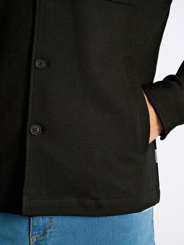 Lindbergh Comfort fit Between-season jacket 'Superflex' in Black