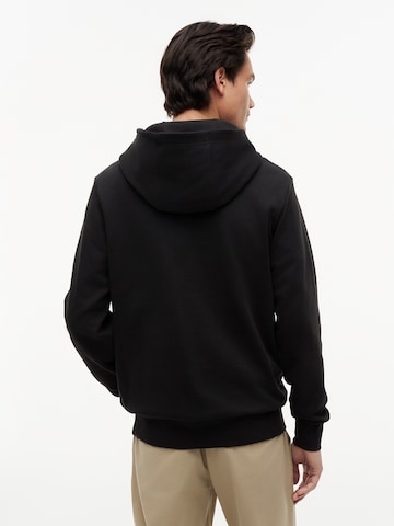 TOMMY HILFIGER Collegepaita värissä musta