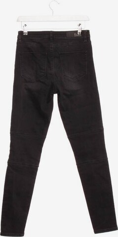 Karl Lagerfeld Jeans in 28 in Black