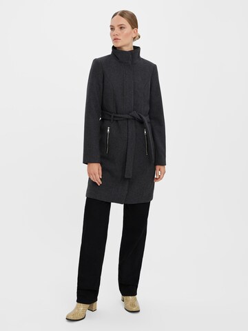 VERO MODA - Sobretudo meia-estação 'Bessy' em cinzento
