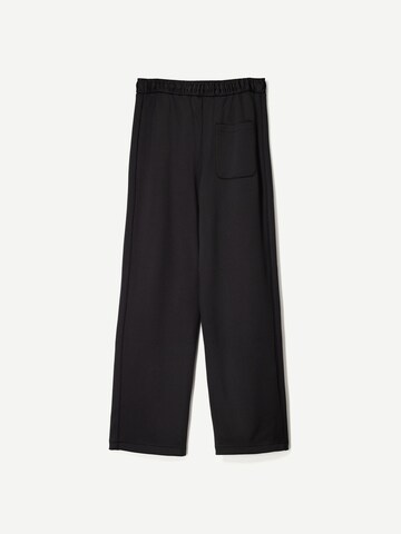 Bershka Loose fit Trousers in Black