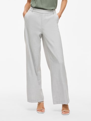 VILA - Pierna ancha Pantalón plisado 'VIVarone' en gris: frente