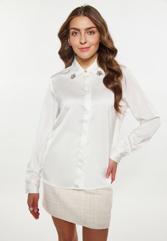 Camicia da donna di faina in bianco: frontale