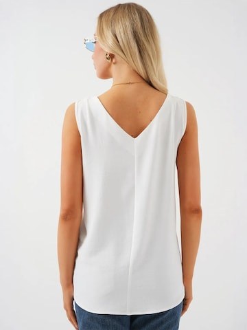 Bigdart Blouse in White
