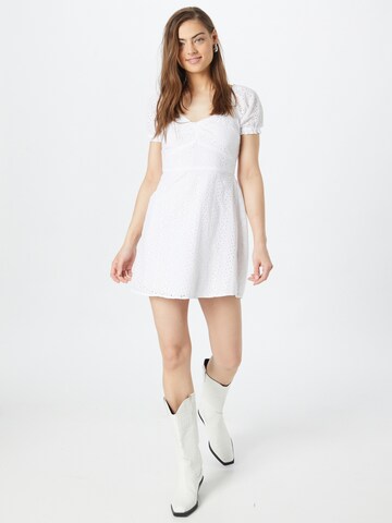 HOLLISTER Obleka | bela barva