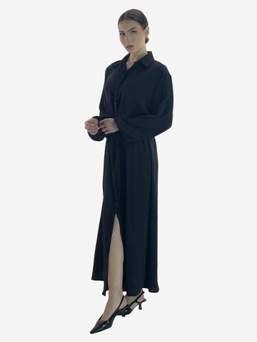 Elara Kleid in Schwarz