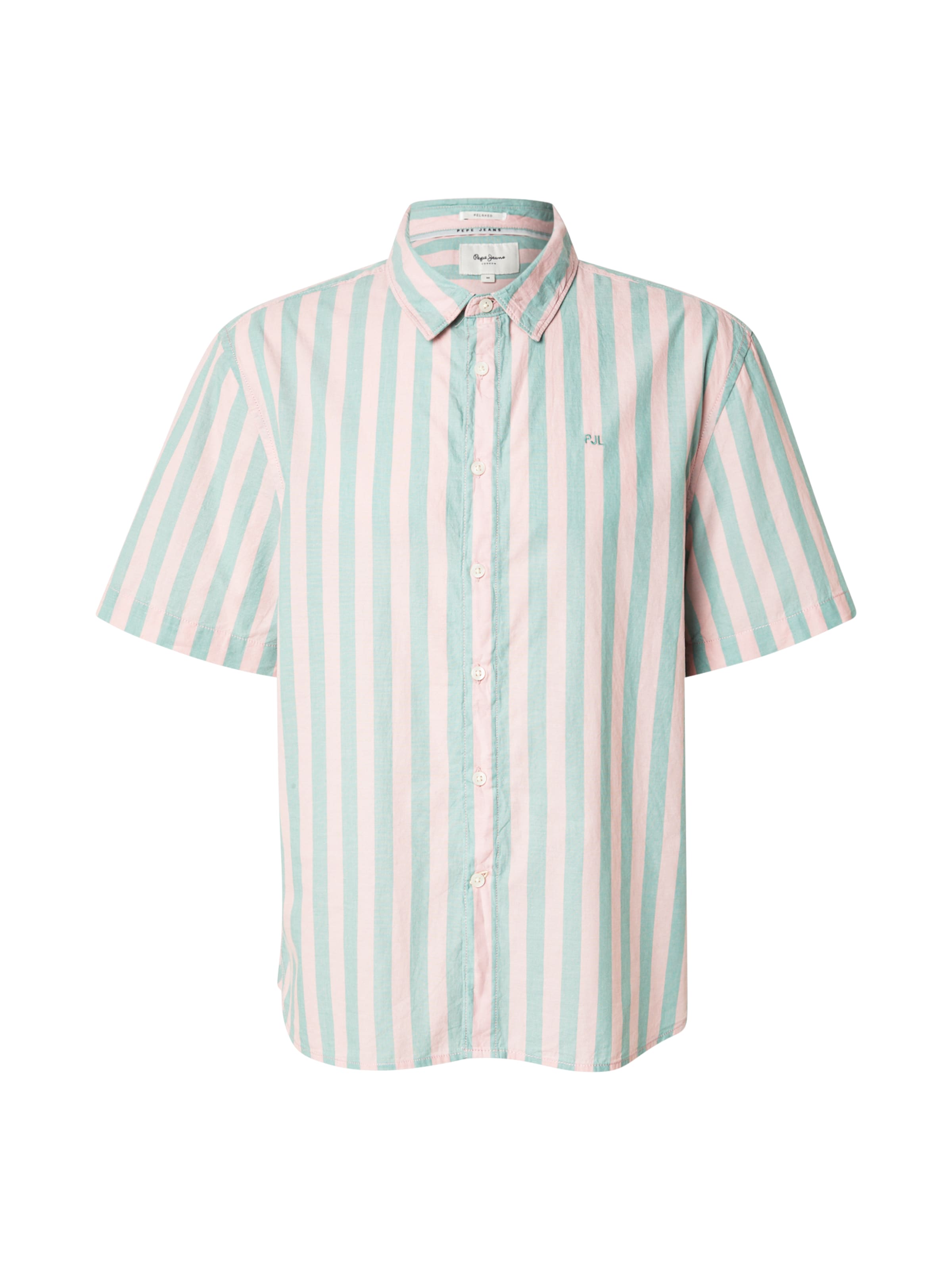 Pepe Jeans Regular fit Button Up Shirt in Green: front