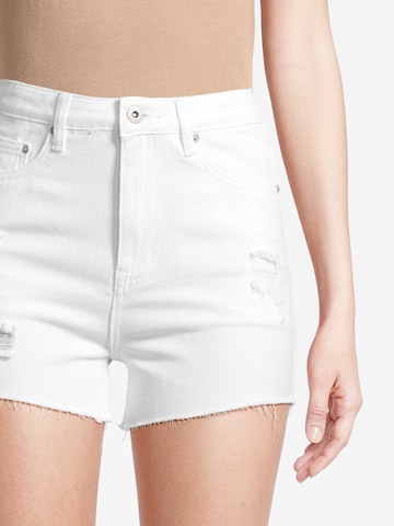 AÉROPOSTALE Normalny krój Jeansy w kolorze biały