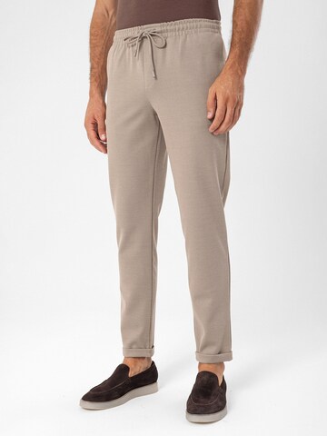 Antioch Tapered Hose in Beige: Vorderseite