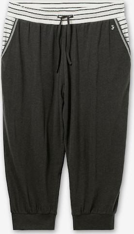 SHEEGO Pajama Pants in Grey: front