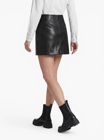 PIECES Skirt 'PCVERA' in Black