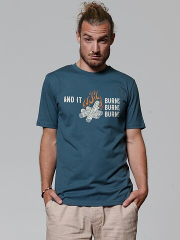 Watapparel T-Shirt 'And It Burns' in Grün: Vorderseite