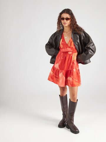Robe VILA en rouge